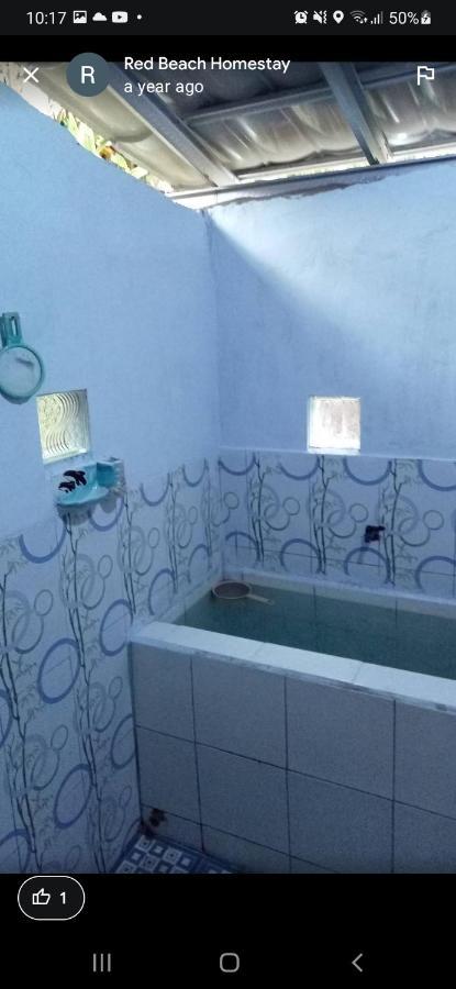 Red Beach Homestay Pasanggaran Exteriér fotografie
