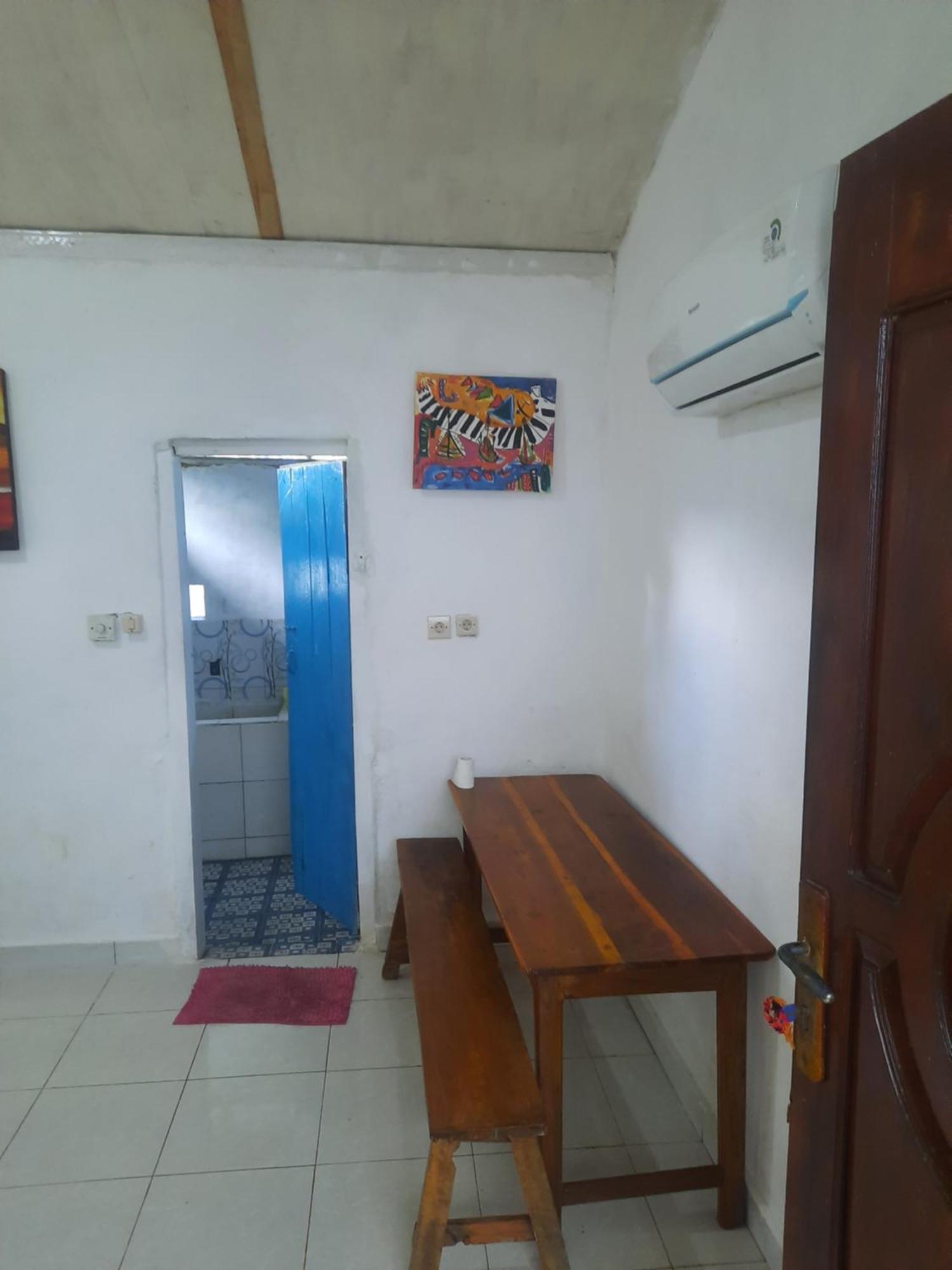 Red Beach Homestay Pasanggaran Pokoj fotografie