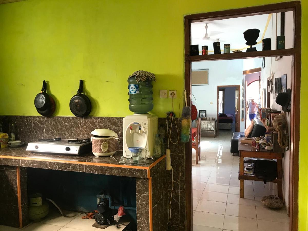 Red Beach Homestay Pasanggaran Exteriér fotografie